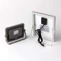 Naświetlacz solarny z czujnikiem zmierzchu LED 50W 4000K IP65 sterowany pilotem ecolight EC20013 | 5905036200132 noxbox lampynox www.lampynox.pl
