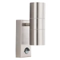 Kinkiet zewnętrzny góra-dół z czujnikiem ruchu i zmierzchu Metro inox PIR 2xGU10 IP44 searchlight 7008-2SS-LED | 5053423076522 noxbox lampynox www.lampynox.pl