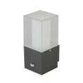 Kinkiet zewnętrzny z czujnikiem ruchu i zmierzchu Granada antracyt PIR E27 IP44 searchlight 2581GY | 5053423138008 noxbox lampynox www.lampynox.pl