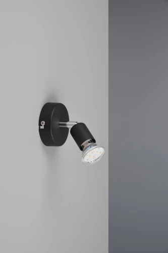 d1e83d9d6bf36b823127dafa9865c13c