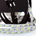 Tasma LED IP20 2500lm 6000K (306500) F1 hires 800 1.jpg